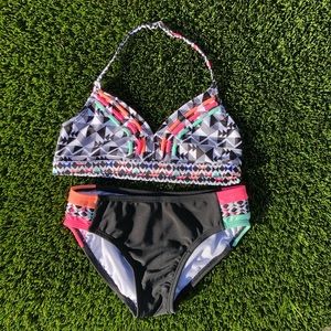 🍍4/$20🍍 Kids two piece tribal bathing suit